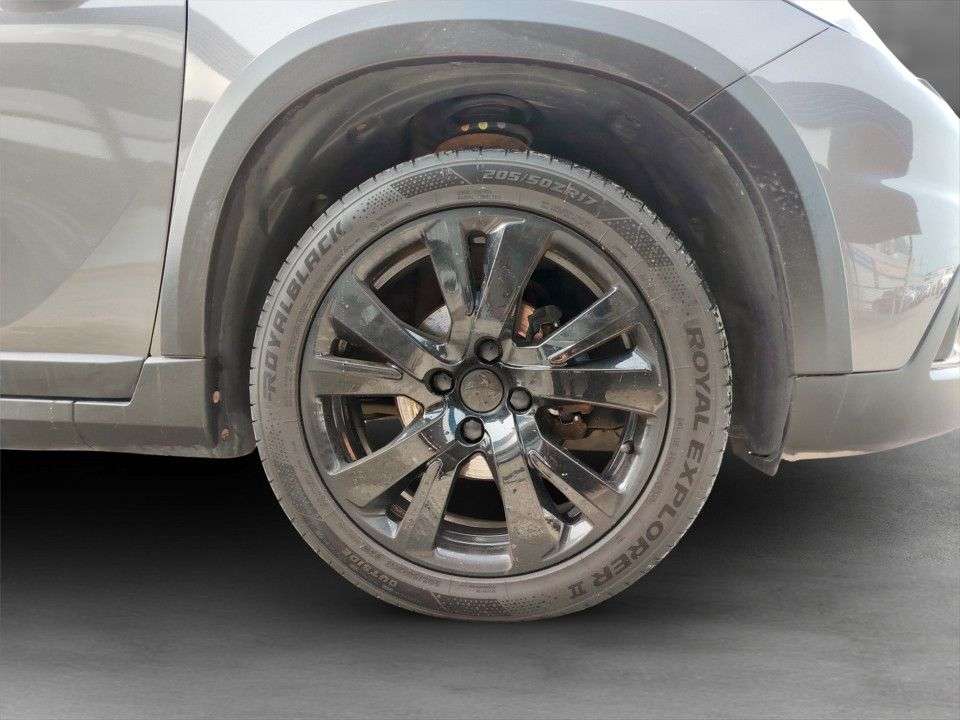 2017 PEUGEOT 2008 2017 PEUGEOT 2008