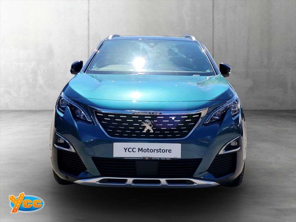 A 2019 PEUGEOT 5008 1.5 BlueHDi GT Line Premium SUV 5dr Diesel Manual Euro 6 (s/s) (130 ps) 5 S A 2019 PEUGEOT 5008 1.5 BlueHDi GT Line Premium SUV 5dr Diesel Manual Euro 6 (s/s) (130 ps) 5 S