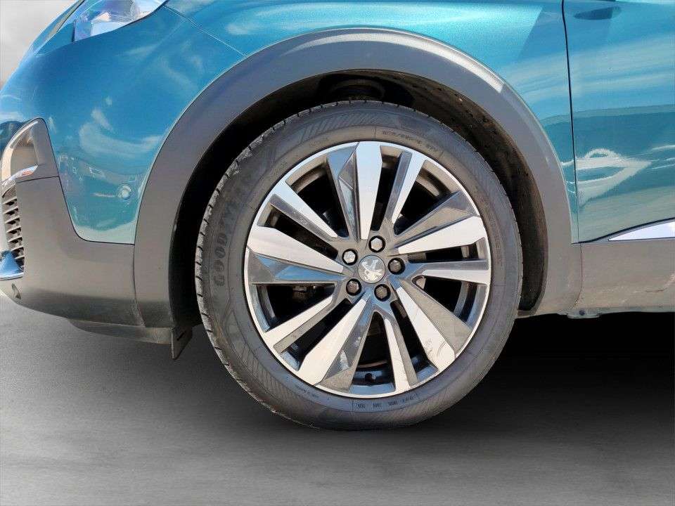2019 PEUGEOT 5008 2019 PEUGEOT 5008