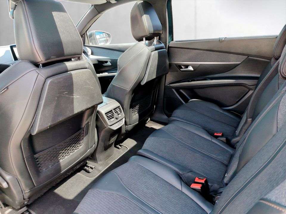 2019 PEUGEOT 5008 2019 PEUGEOT 5008