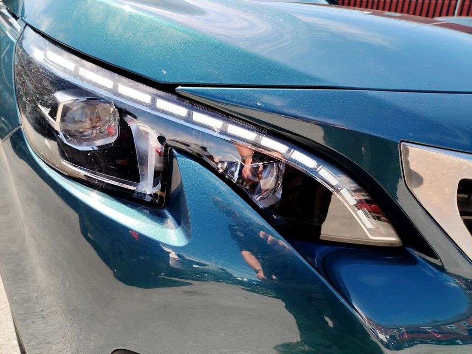 2019 PEUGEOT 5008 2019 PEUGEOT 5008