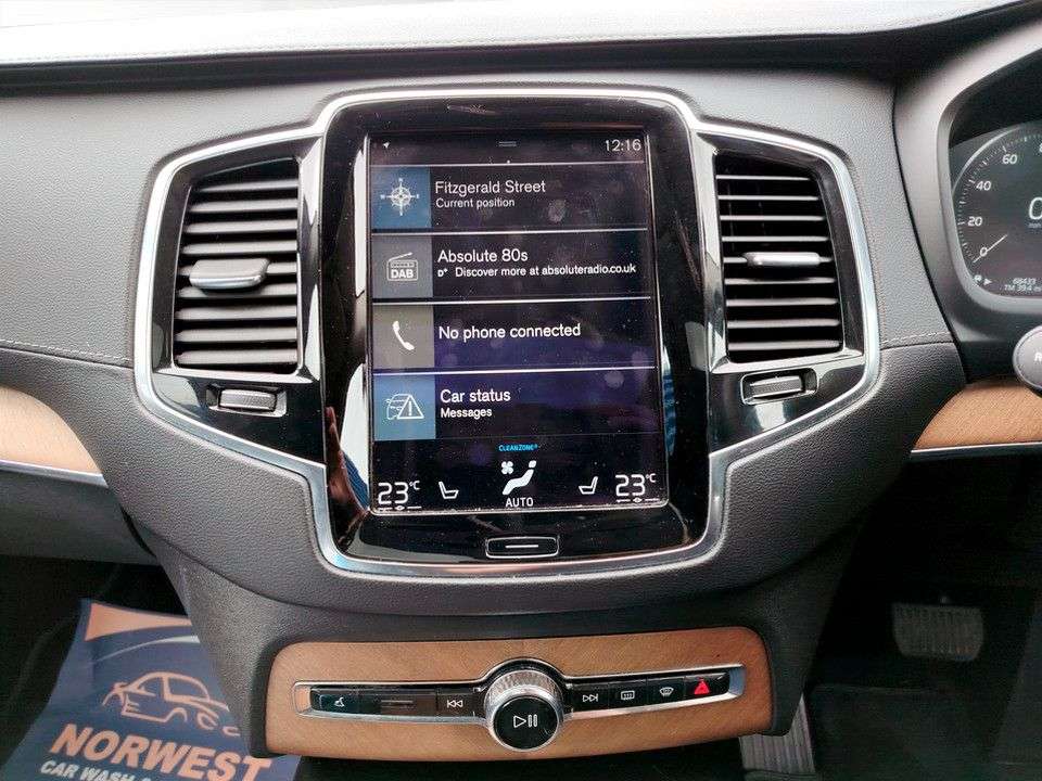 2018 VOLVO XC90 2018 VOLVO XC90