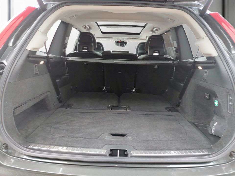 2018 VOLVO XC90 2018 VOLVO XC90