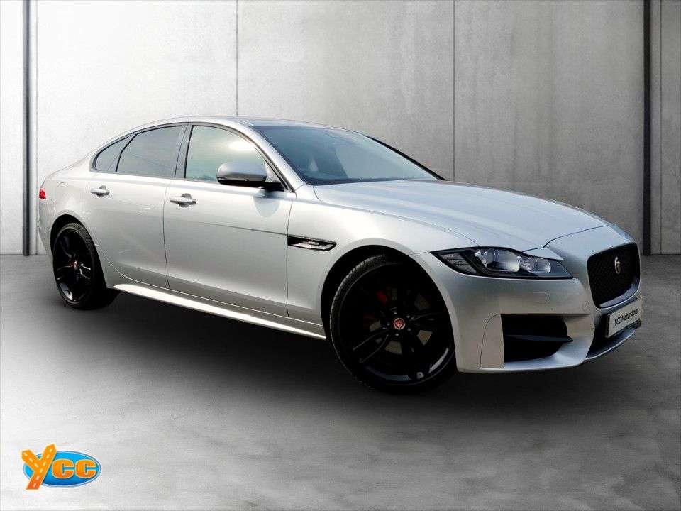 A 2018 JAGUAR XF 2.0d R-Sport Saloon 4dr Diesel Auto Euro 6 (s/s) (240 ps) 5 STAMP JAGUAR SE A 2018 JAGUAR XF 2.0d R-Sport Saloon 4dr Diesel Auto Euro 6 (s/s) (240 ps) 5 STAMP JAGUAR SE