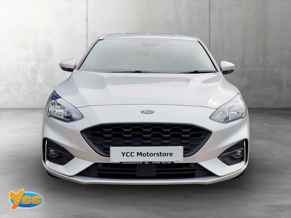 A 2021 FORD FOCUS 1.0T EcoBoost MHEV ST-Line Edition Hatchback 5dr Petrol Manual Euro 6 (s/s) A 2021 FORD FOCUS 1.0T EcoBoost MHEV ST-Line Edition Hatchback 5dr Petrol Manual Euro 6 (s/s)