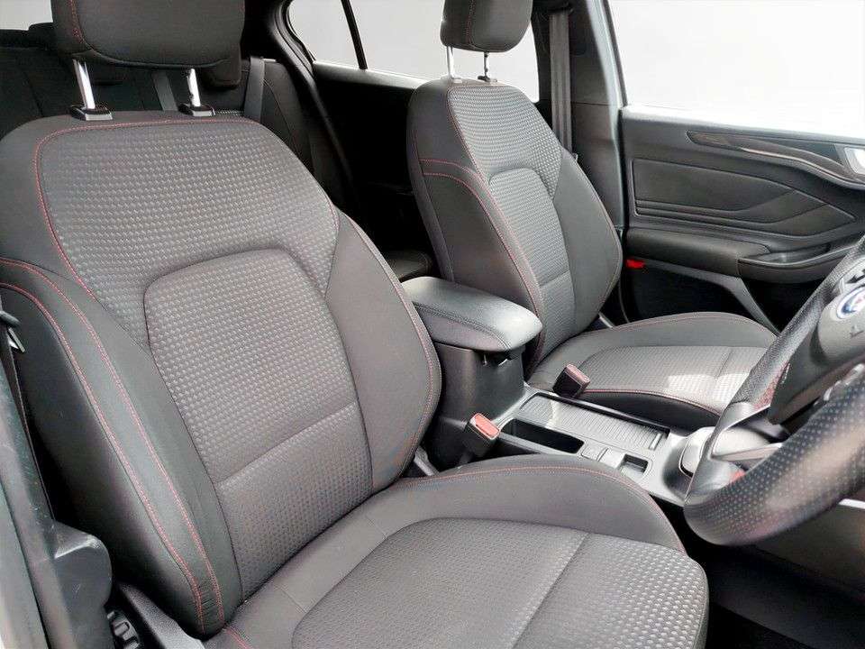 2021 FORD FOCUS 2021 FORD FOCUS