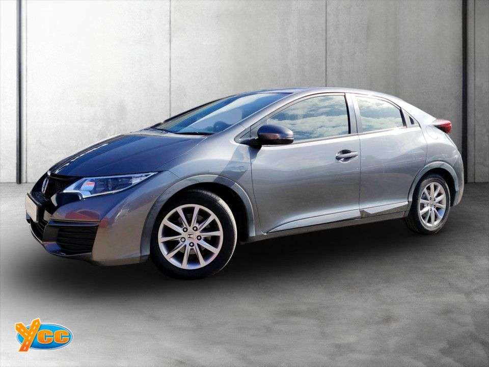 A 2015 HONDA CIVIC 1.8 i-VTEC S Hatchback 5dr Petrol Manual Euro 6 (s/s) (142 ps) 10 STAMP FUL A 2015 HONDA CIVIC 1.8 i-VTEC S Hatchback 5dr Petrol Manual Euro 6 (s/s) (142 ps) 10 STAMP FUL