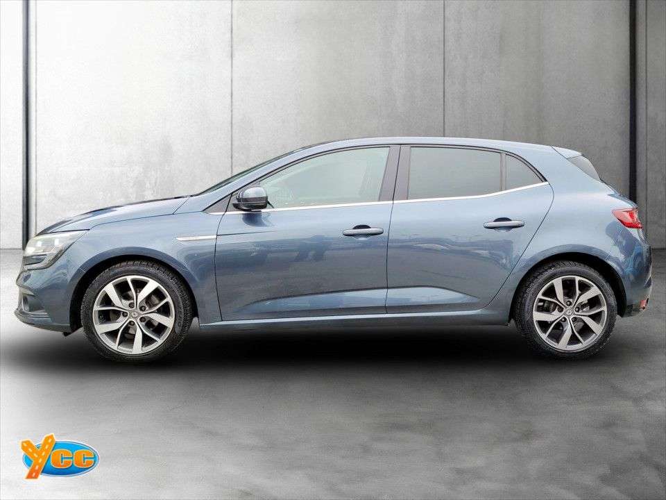 A 2017 RENAULT MEGANE 1.5 dCi Dynamique Nav Hatchback 5dr Diesel Manual Euro 6 (s/s) (110 ps) 5 Y A 2017 RENAULT MEGANE 1.5 dCi Dynamique Nav Hatchback 5dr Diesel Manual Euro 6 (s/s) (110 ps) 5 Y