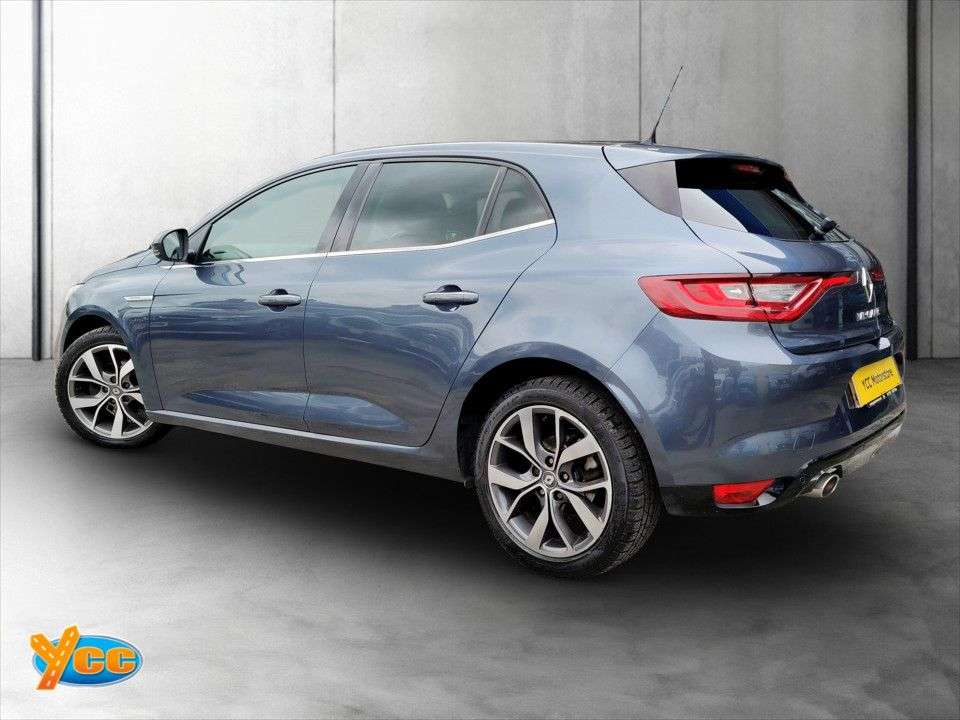 2017 RENAULT MEGANE 2017 RENAULT MEGANE