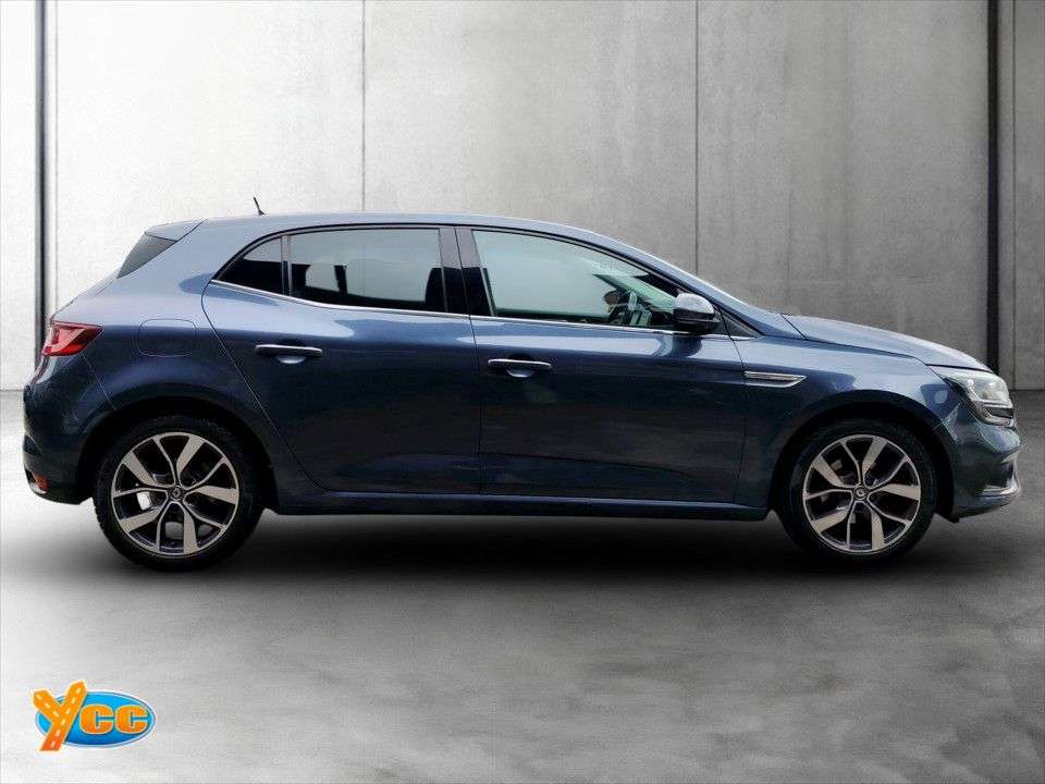 2017 RENAULT MEGANE 2017 RENAULT MEGANE