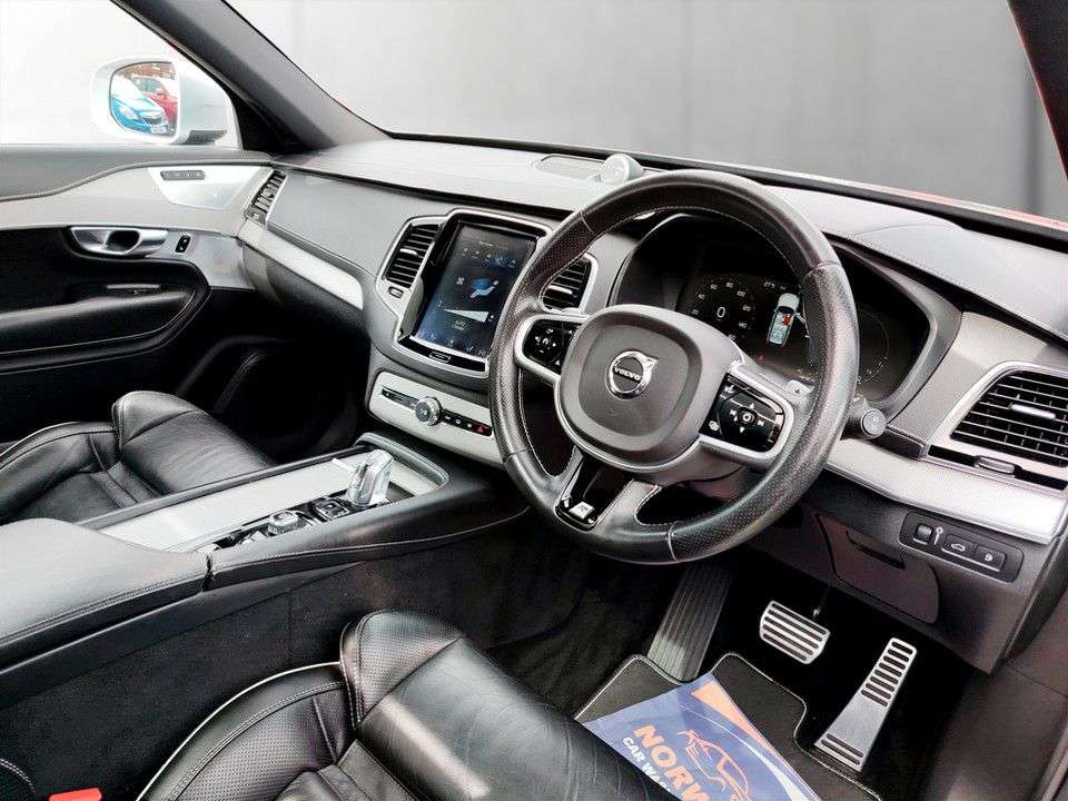 2018 VOLVO XC90 2018 VOLVO XC90