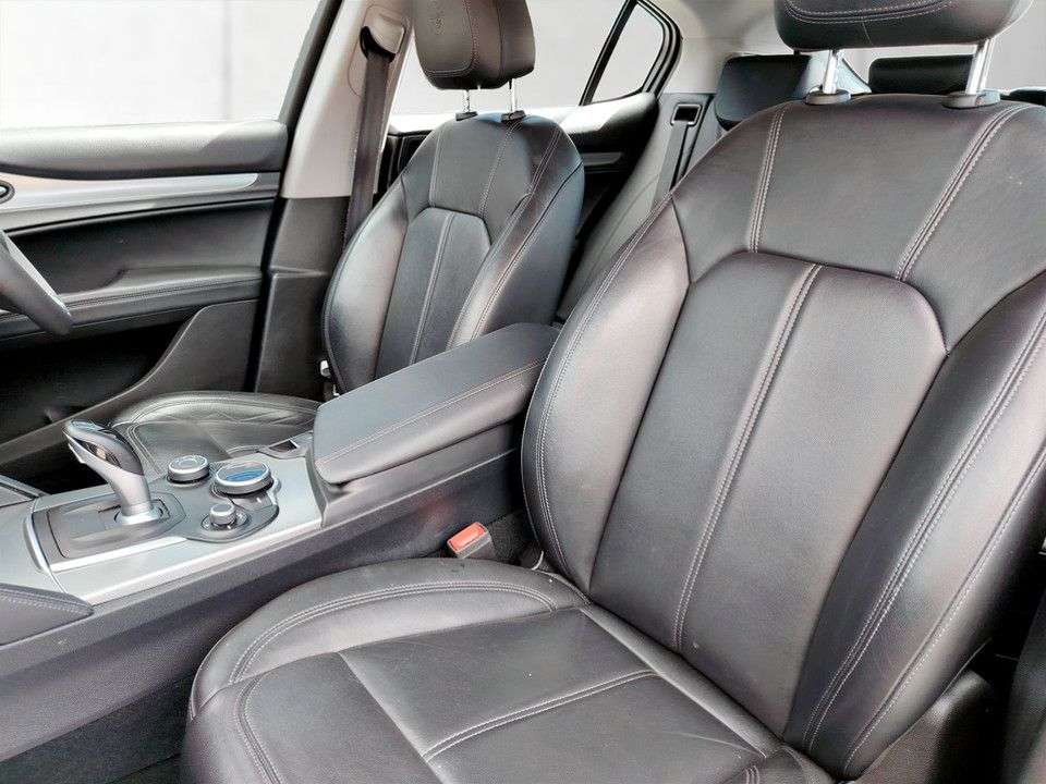 2019 ALFA ROMEO STELVIO 2019 ALFA ROMEO STELVIO
