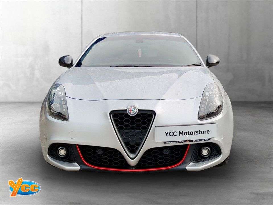 A 2017 ALFA ROMEO GIULIETTA 2.0 JTDM-2 Speciale Hatchback 5dr Diesel TCT Euro 6 (s/s) (175 bhp) 10 STAM A 2017 ALFA ROMEO GIULIETTA 2.0 JTDM-2 Speciale Hatchback 5dr Diesel TCT Euro 6 (s/s) (175 bhp) 10 STAM