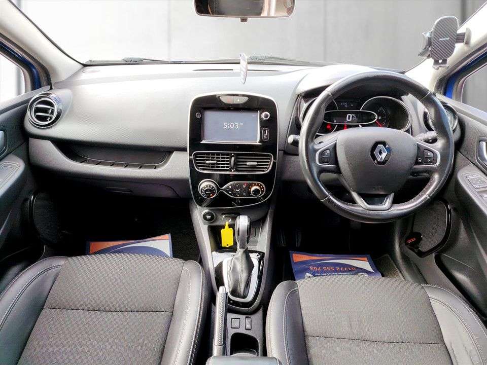 2017 RENAULT CLIO 2017 RENAULT CLIO