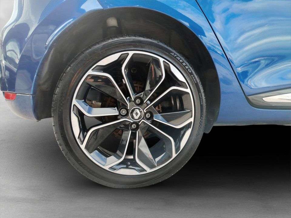 2017 RENAULT CLIO 2017 RENAULT CLIO