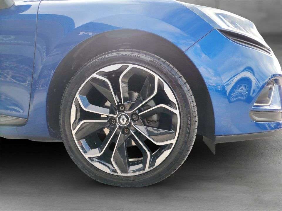 2017 RENAULT CLIO 2017 RENAULT CLIO