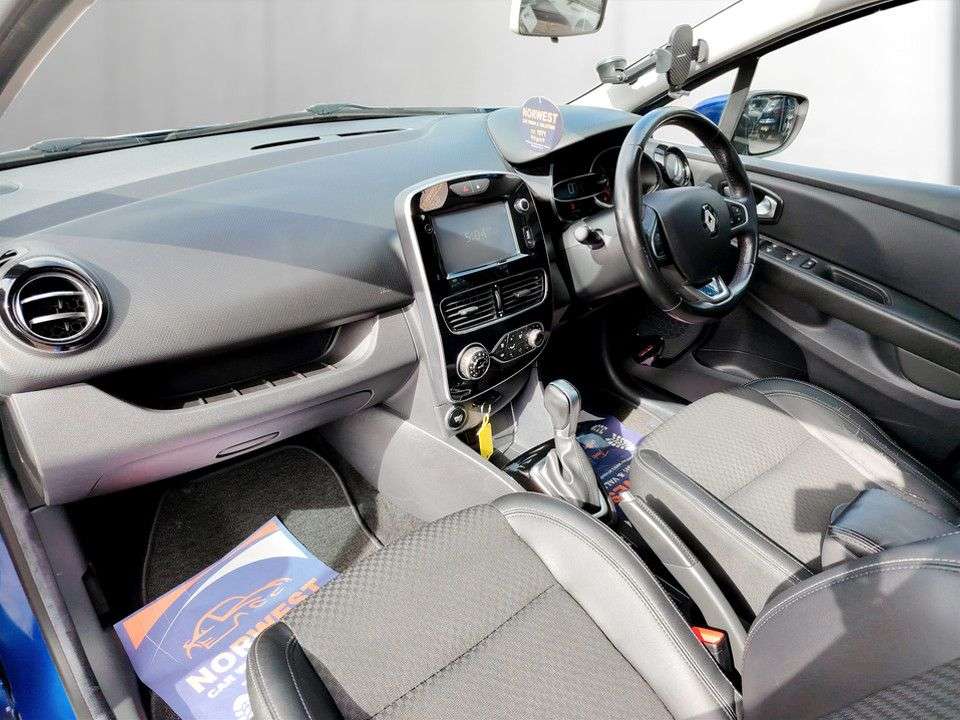 2017 RENAULT CLIO 2017 RENAULT CLIO