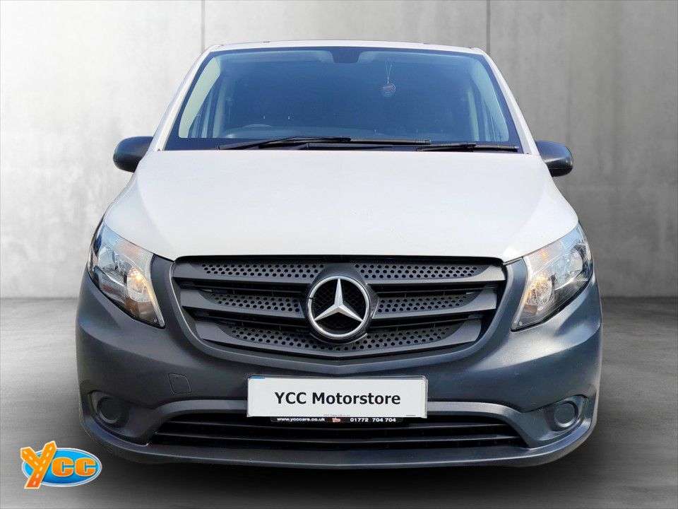 A 2019 MERCEDES-BENZ VITO 2.1 114 CDI BlueTEC Panel Van 6dr Diesel Manual RWD L2 Euro 6 (136 ps) 12 M A 2019 MERCEDES-BENZ VITO 2.1 114 CDI BlueTEC Panel Van 6dr Diesel Manual RWD L2 Euro 6 (136 ps) 12 M