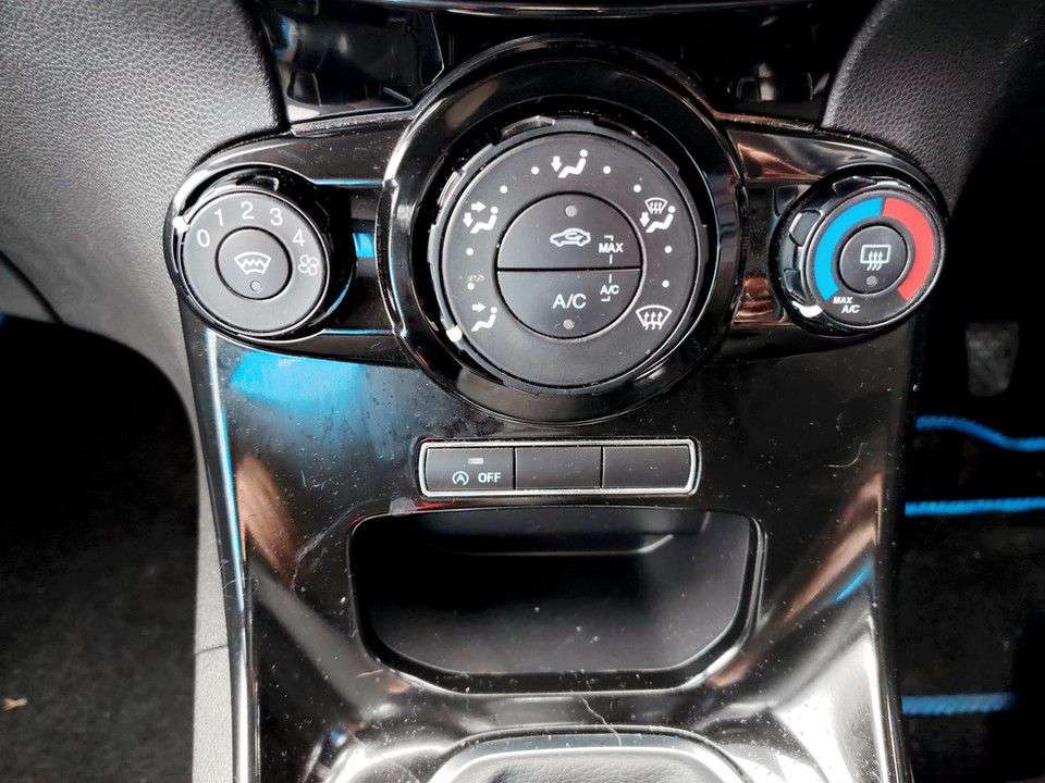 2017 FORD FIESTA 2017 FORD FIESTA