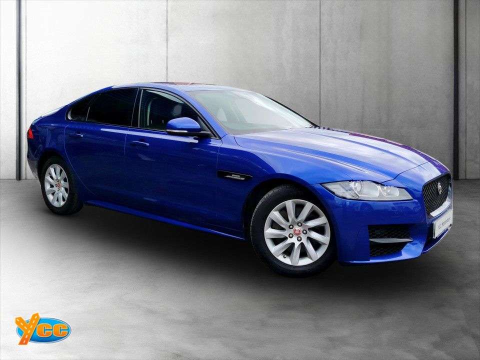 A 2019 JAGUAR XF D R-SPORT A 2019 JAGUAR XF D R-SPORT