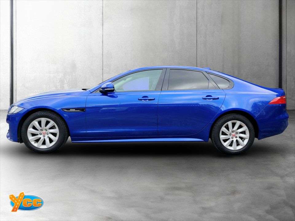 A 2019 JAGUAR XF D R-SPORT A 2019 JAGUAR XF D R-SPORT