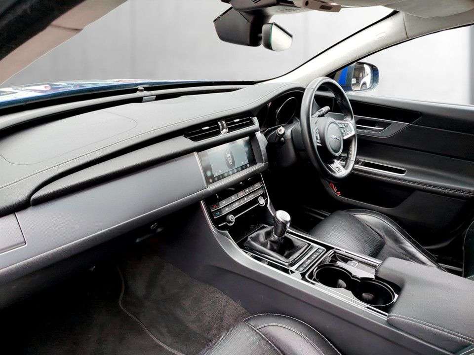 2019 JAGUAR XF 2019 JAGUAR XF