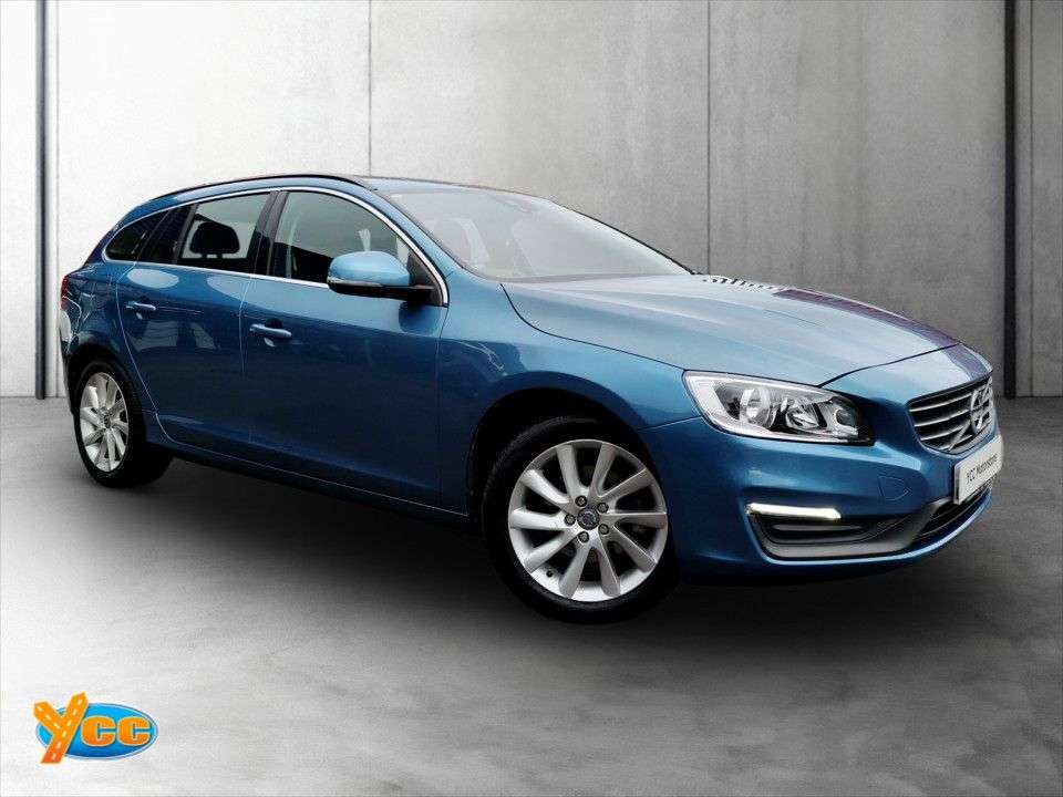 A 2013 VOLVO V60 2.0 D3 SE Estate 5dr Diesel Manual Euro 5 (s/s) (136 ps) JUST ARRIVED CALL A 2013 VOLVO V60 2.0 D3 SE Estate 5dr Diesel Manual Euro 5 (s/s) (136 ps) JUST ARRIVED CALL