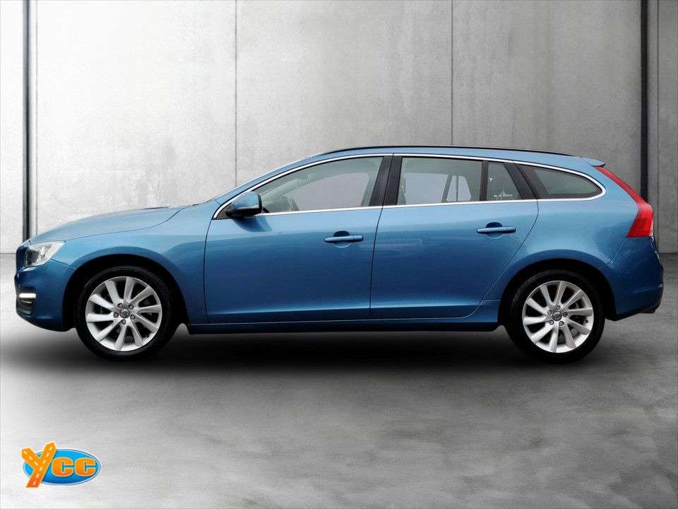 A 2013 VOLVO V60 2.0 D3 SE Estate 5dr Diesel Manual Euro 5 (s/s) (136 ps) JUST ARRIVED CALL A 2013 VOLVO V60 2.0 D3 SE Estate 5dr Diesel Manual Euro 5 (s/s) (136 ps) JUST ARRIVED CALL