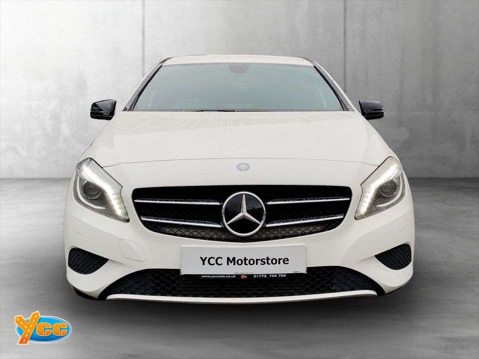 A 2014 MERCEDES-BENZ A-CLASS 1.5 A180 CDI Sport Hatchback 5dr Diesel Manual Euro 5 (s/s) (109 ps) 8 STAM A 2014 MERCEDES-BENZ A-CLASS 1.5 A180 CDI Sport Hatchback 5dr Diesel Manual Euro 5 (s/s) (109 ps) 8 STAM