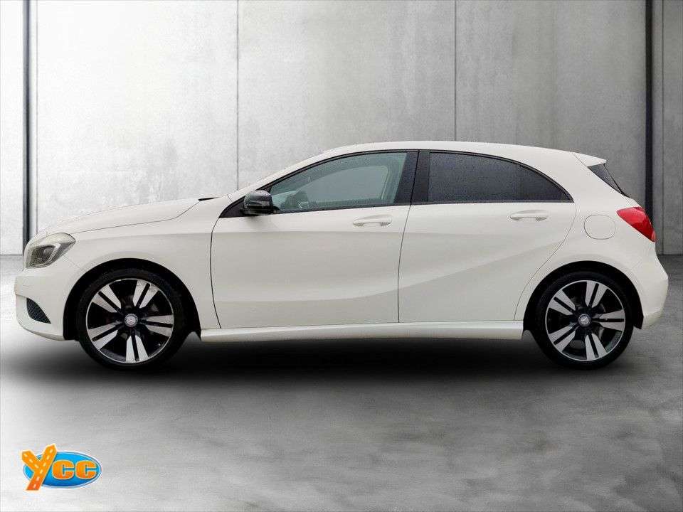 A 2014 MERCEDES-BENZ A-CLASS 1.5 A180 CDI Sport Hatchback 5dr Diesel Manual Euro 5 (s/s) (109 ps) 8 STAM A 2014 MERCEDES-BENZ A-CLASS 1.5 A180 CDI Sport Hatchback 5dr Diesel Manual Euro 5 (s/s) (109 ps) 8 STAM