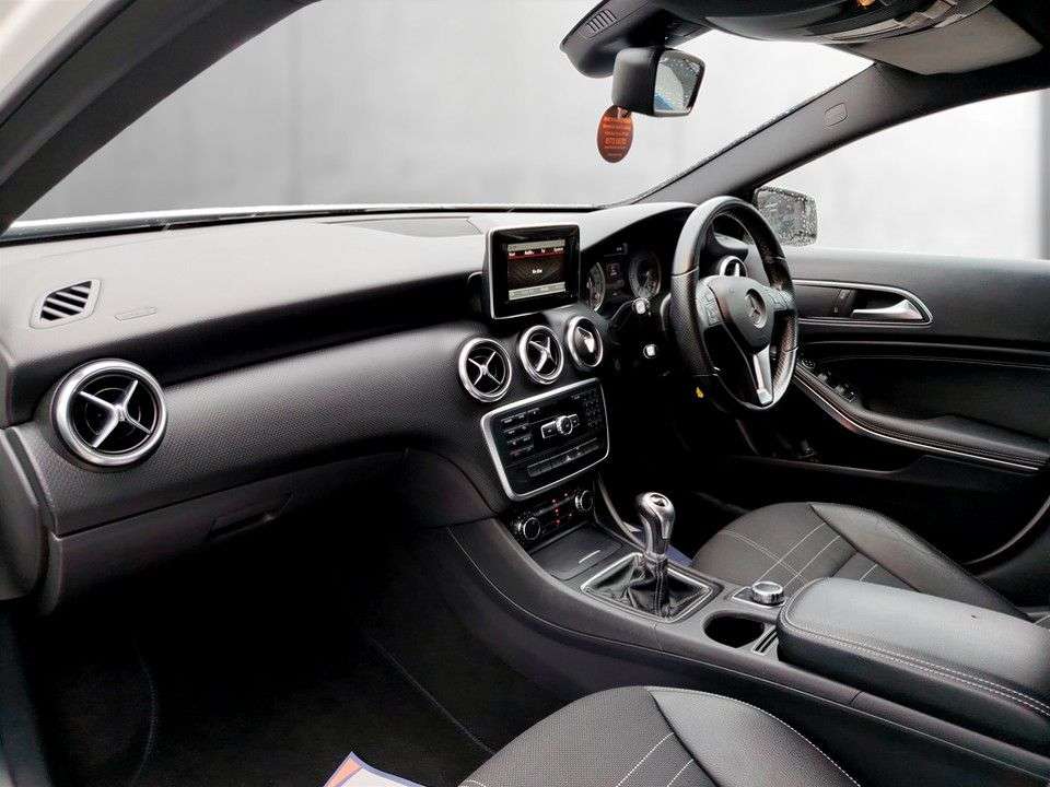 2014 MERCEDES-BENZ A-CLASS 2014 MERCEDES-BENZ A-CLASS
