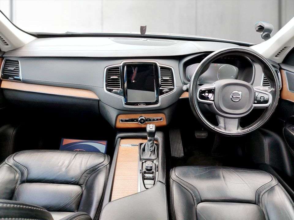 2017 VOLVO XC90 2017 VOLVO XC90
