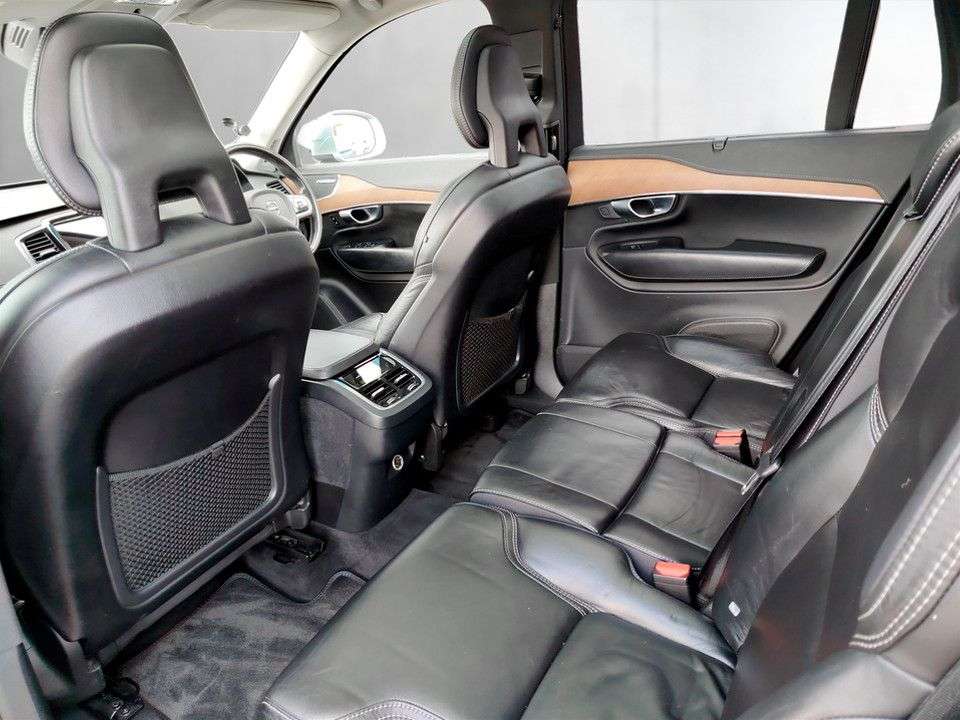 2017 VOLVO XC90 2017 VOLVO XC90
