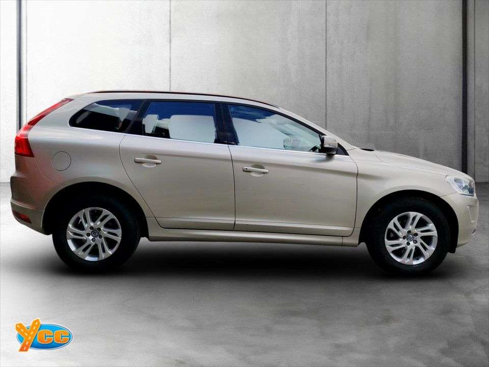 2016 VOLVO XC60 2016 VOLVO XC60