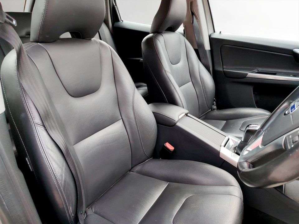 2016 VOLVO XC60 2016 VOLVO XC60