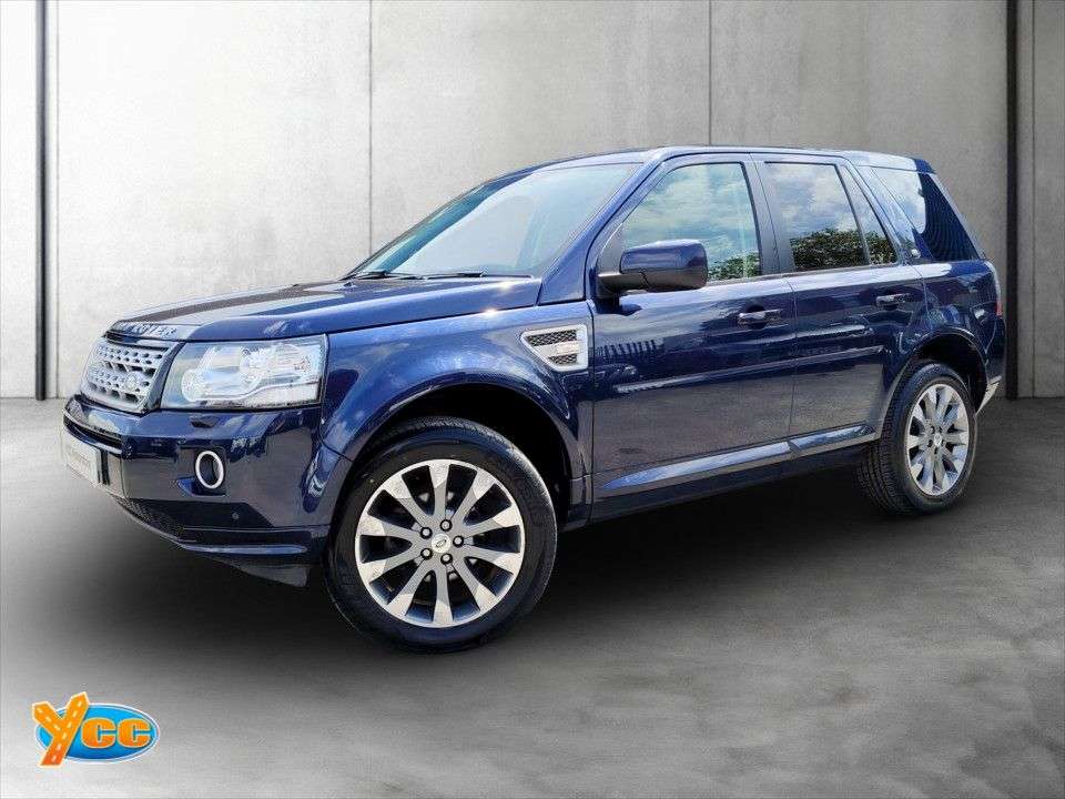 A 2014 LAND ROVER FREELANDER 2 2.2 SD4 HSE Lux SUV 5dr Diesel CommandShift 4WD Euro 5 (190 ps) 12 STAMP FU A 2014 LAND ROVER FREELANDER 2 2.2 SD4 HSE Lux SUV 5dr Diesel CommandShift 4WD Euro 5 (190 ps) 12 STAMP FU