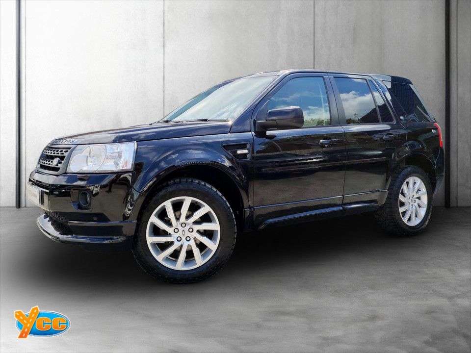 A 2012 LAND ROVER FREELANDER 2 2.2 SD4 Sport LE SUV 5dr Diesel CommandShift 4WD Euro 5 (190 ps) 6 STAMP SE A 2012 LAND ROVER FREELANDER 2 2.2 SD4 Sport LE SUV 5dr Diesel CommandShift 4WD Euro 5 (190 ps) 6 STAMP SE