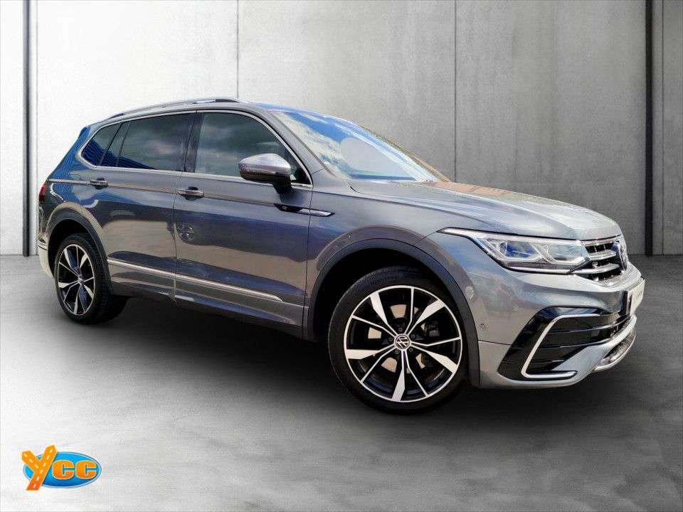 A 2022 VOLKSWAGEN TIGUAN ALLSPACE 2.0 TDI R-Line SUV 5dr Diesel DSG 4Motion Euro 6 (s/s) (200 ps) 7 SEAT FULL A 2022 VOLKSWAGEN TIGUAN ALLSPACE 2.0 TDI R-Line SUV 5dr Diesel DSG 4Motion Euro 6 (s/s) (200 ps) 7 SEAT FULL