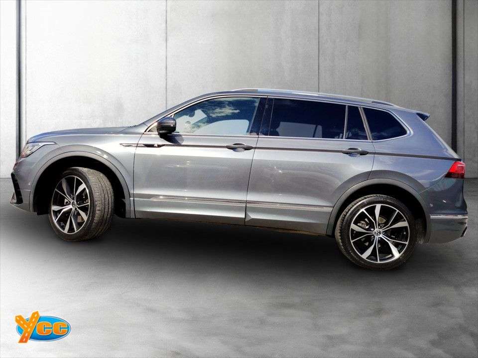 A 2022 VOLKSWAGEN TIGUAN ALLSPACE 2.0 TDI R-Line SUV 5dr Diesel DSG 4Motion Euro 6 (s/s) (200 ps) 7 SEAT FULL A 2022 VOLKSWAGEN TIGUAN ALLSPACE 2.0 TDI R-Line SUV 5dr Diesel DSG 4Motion Euro 6 (s/s) (200 ps) 7 SEAT FULL