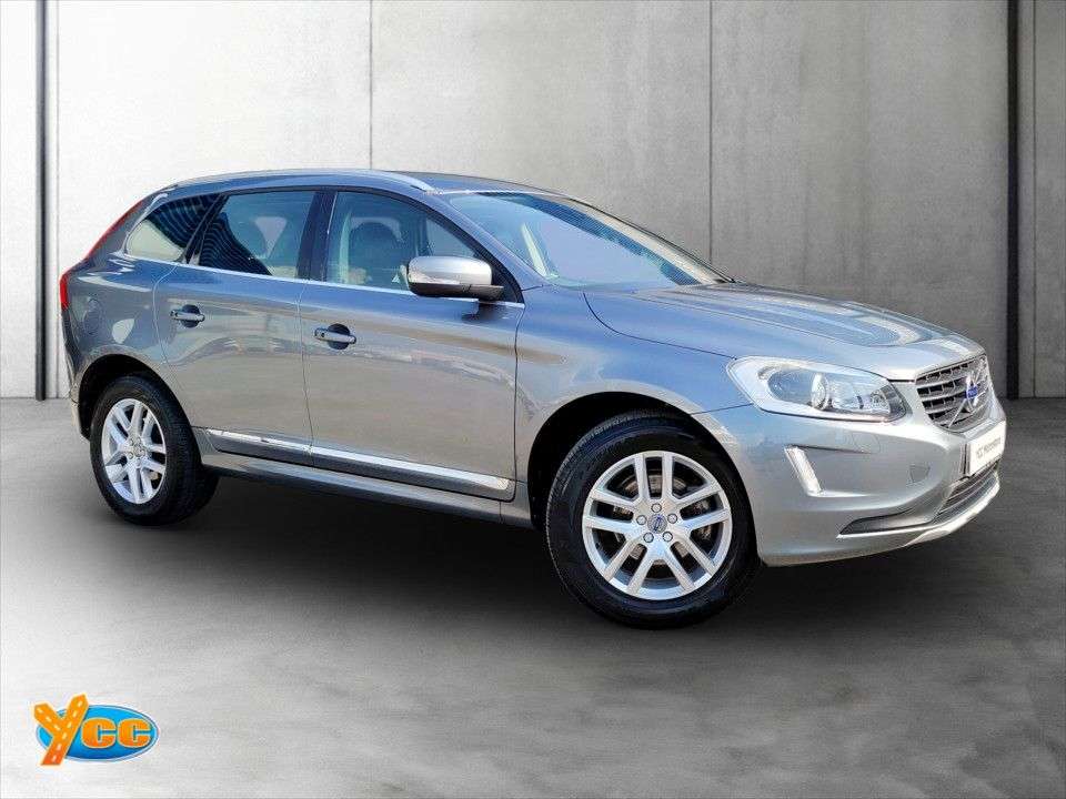 A 2016 VOLVO XC60 2.4 D4 SE Lux Nav SUV 5dr Diesel Manual AWD Euro 6 (s/s) (190 ps) 10 STAMP A 2016 VOLVO XC60 2.4 D4 SE Lux Nav SUV 5dr Diesel Manual AWD Euro 6 (s/s) (190 ps) 10 STAMP