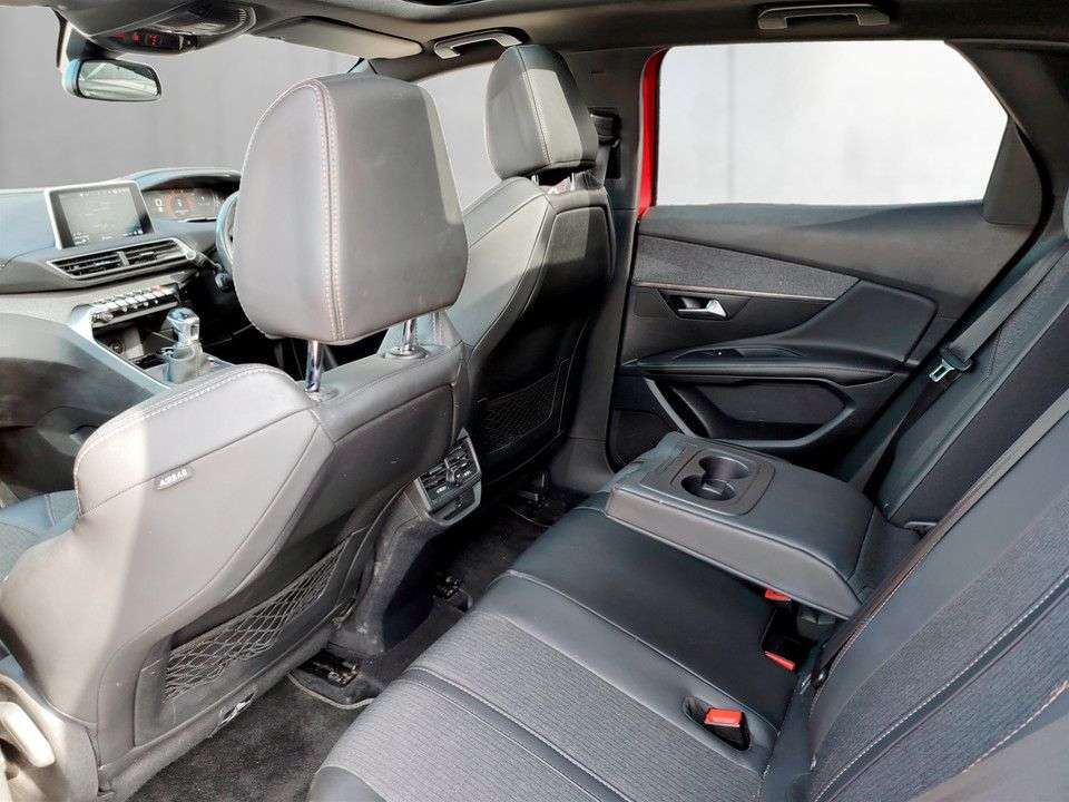 2017 PEUGEOT 3008 2017 PEUGEOT 3008