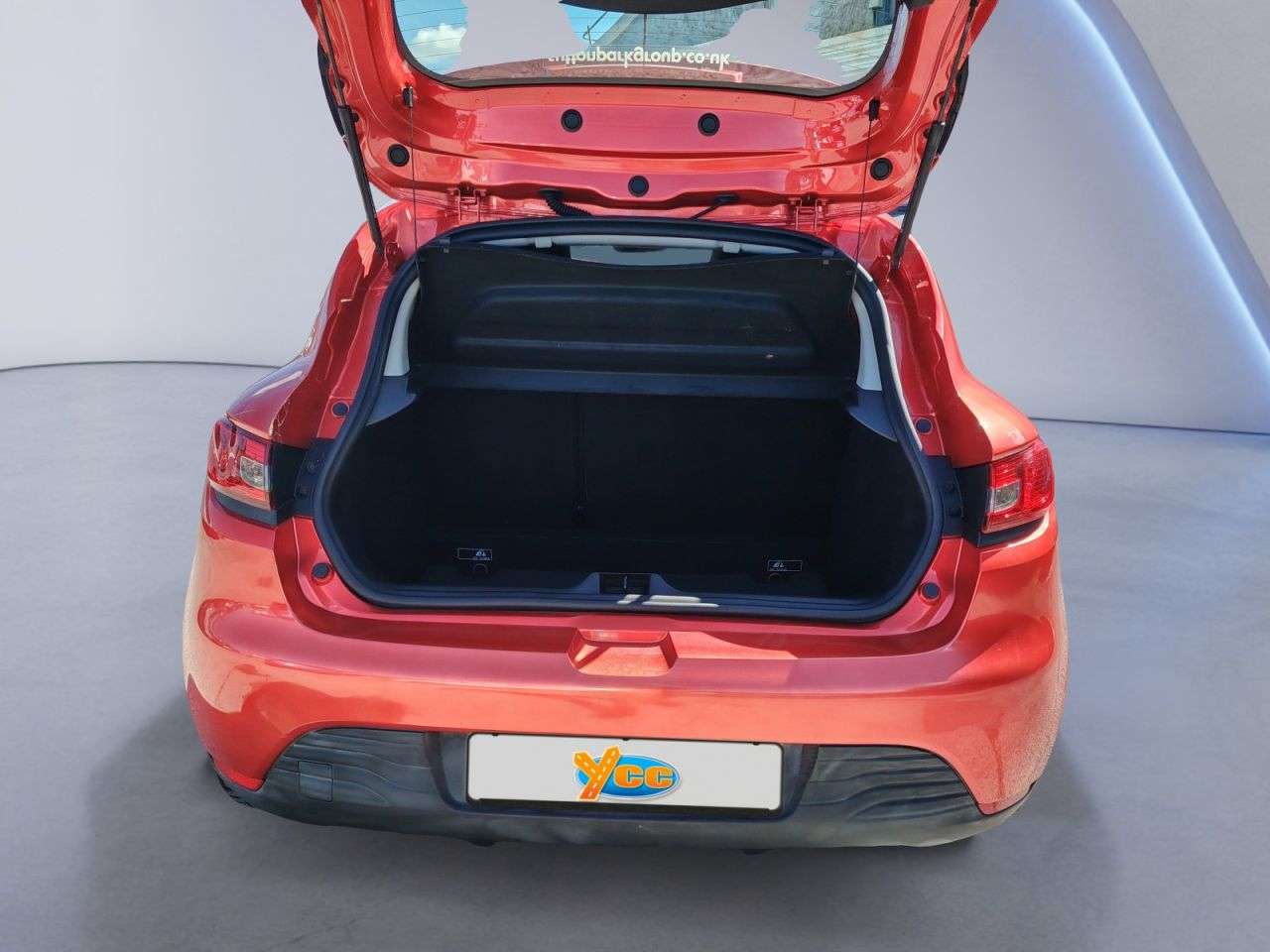 2015 RENAULT CLIO 2015 RENAULT CLIO