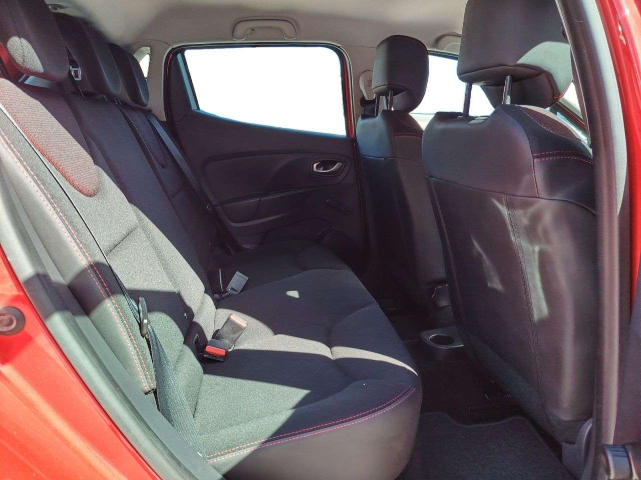 2015 RENAULT CLIO 2015 RENAULT CLIO