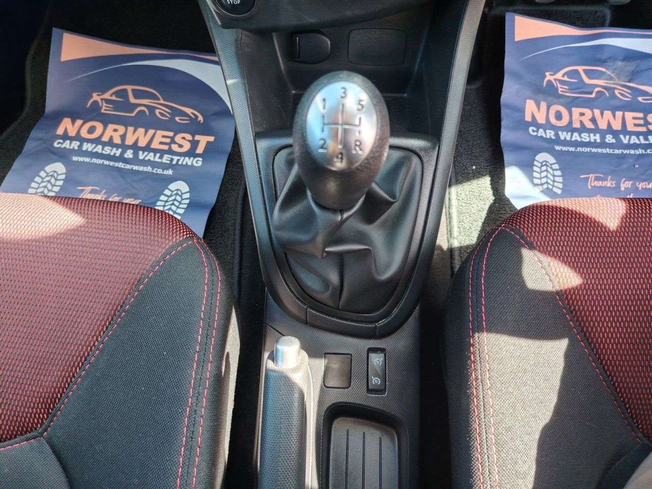 2015 RENAULT CLIO 2015 RENAULT CLIO