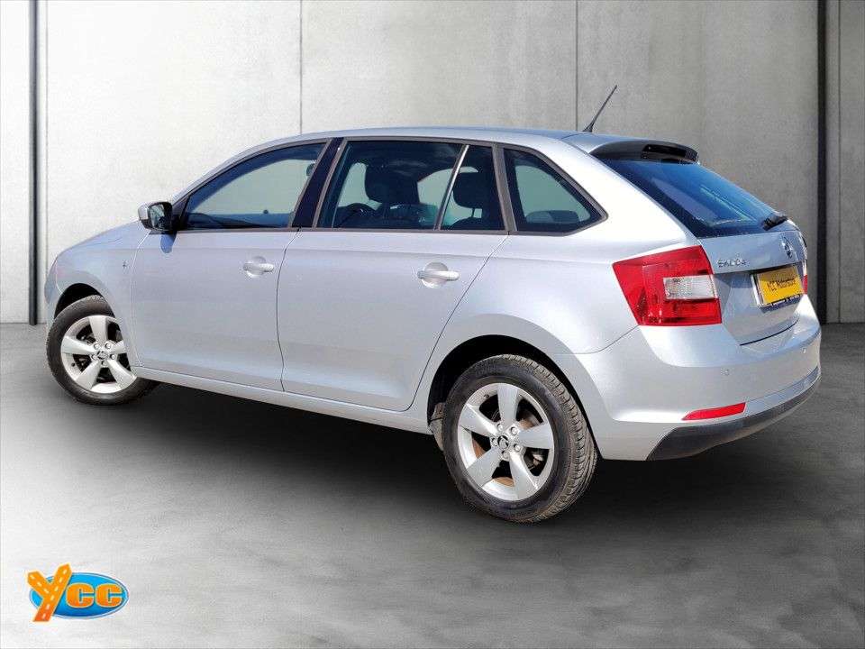 2014 SKODA RAPID SPACEBACK 2014 SKODA RAPID SPACEBACK