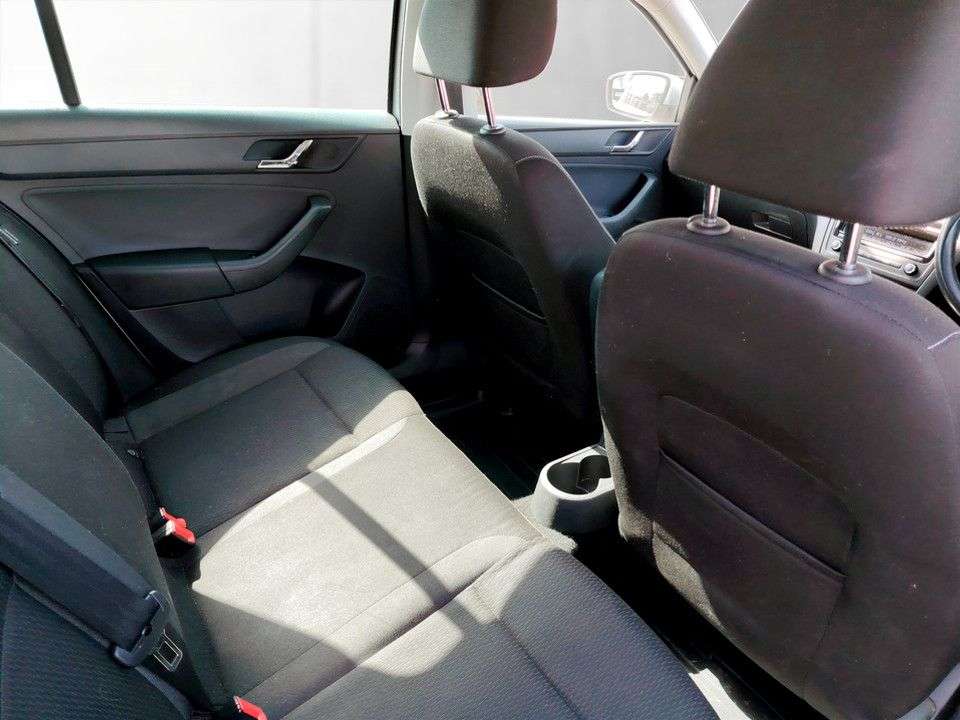 2014 SKODA RAPID SPACEBACK 2014 SKODA RAPID SPACEBACK
