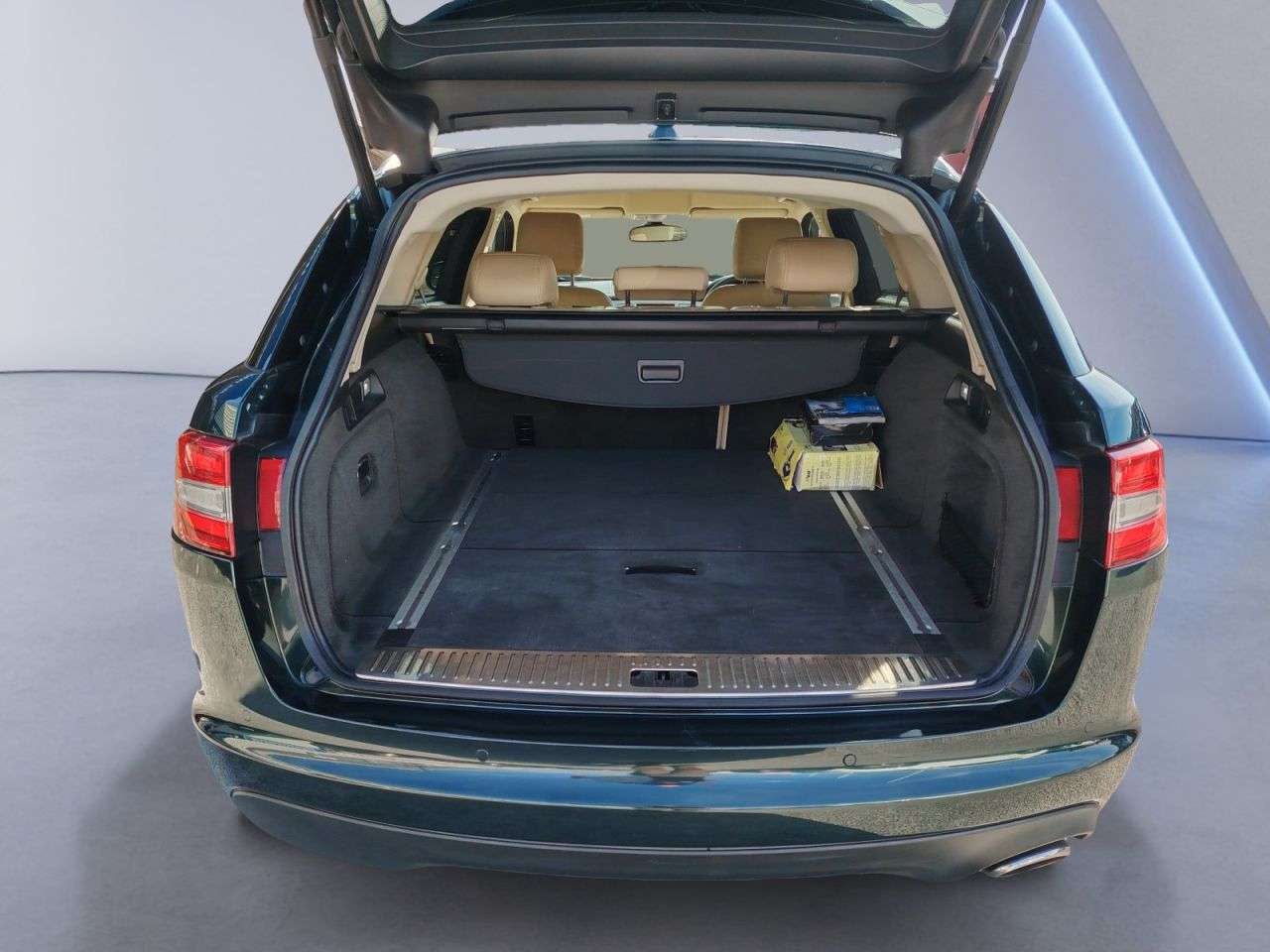 2014 JAGUAR XF 2014 JAGUAR XF