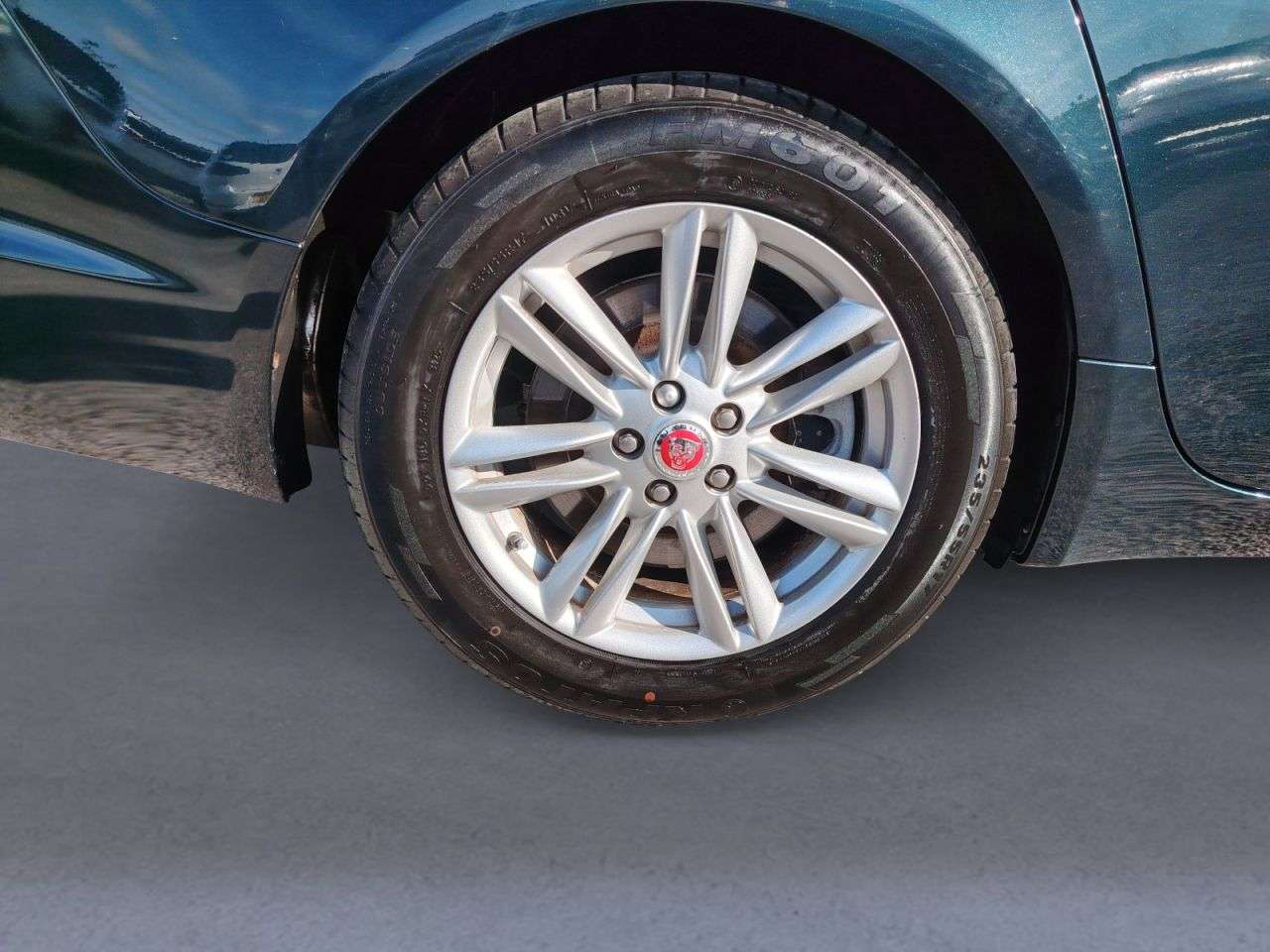 2014 JAGUAR XF 2014 JAGUAR XF