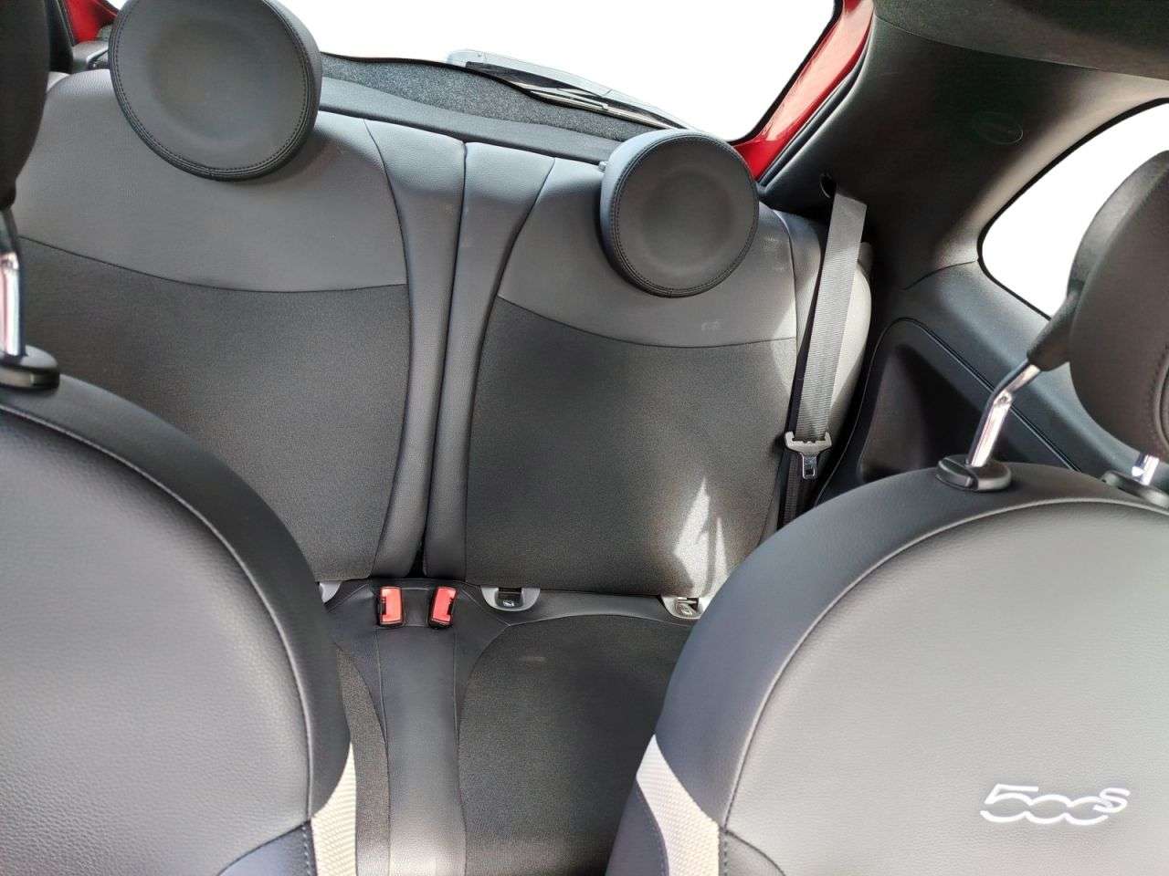 2018 FIAT 500 2018 FIAT 500