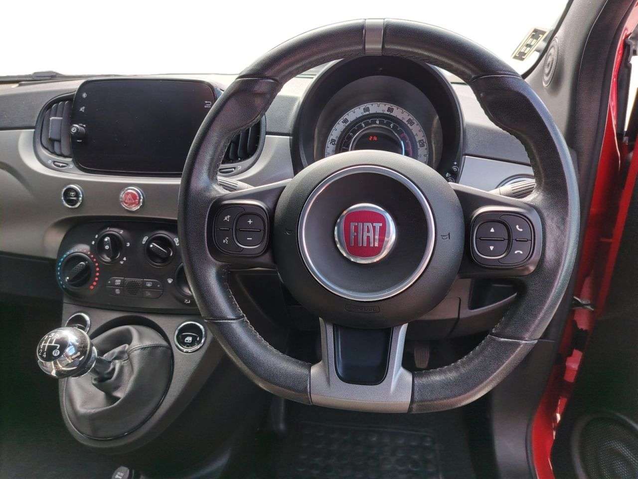 2018 FIAT 500 2018 FIAT 500